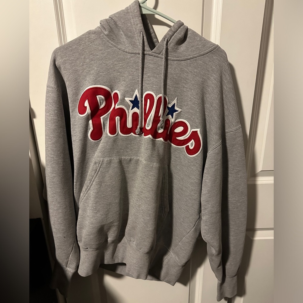 Phillies grey hoodie size M/L
